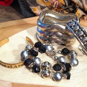 ♥️ BRACELET BUNDLE OF FOUR